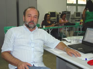 Prof. Eduardo Guimares participa da reunio de trabalho, em Cceres