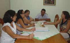 Presidente da Fapemat, Joo Carlos Maia, em reunio com equipe da PROEC